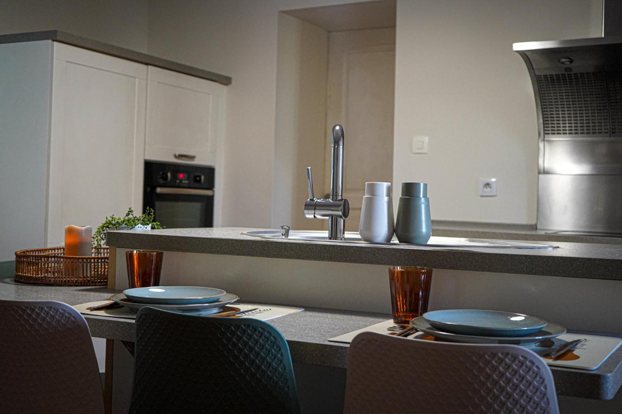 Havre De Paix Avec Balneo - Maison Ideal Pour Couple - Famille & Pro - Parking Prive Et Gratuit - Wifi Et Bureau Pour Travailler - Jusqu'a 6 Personnes
